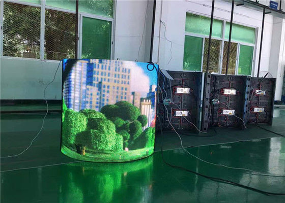 پرده انعطاف پذیر پرده صفحه نمایش انعطاف پذیر 10 میلی متر پیکسل 360 LED نمایش کامل رنگ