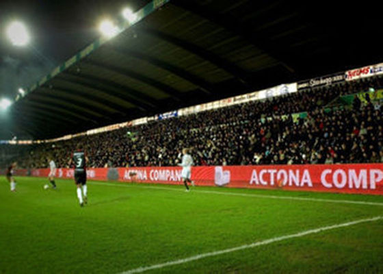 صفحه نمایش LED تبلیغاتی در فضای باز P12 P16 در فضای باز LED نمایشگر تمام رنگی