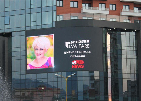 صفحه نمایش منحنی در فضای باز LED 10 میلی متر پیکسل گام صداel صرفه جویی در انرژی صرفه جویی در طراحی PCB