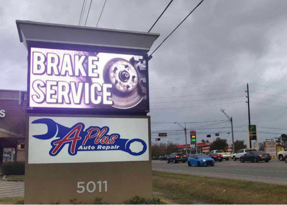 صفحه نمایش دو طرفه در جلو در فضای باز نمایش HD P4 با کابینت باز کردن جلو