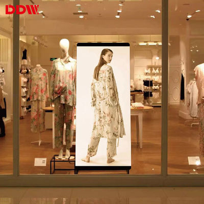 تبلیغات ویدئویی دیجیتال صفحه نمایش آینه LED داخلی بسیار نازک قابل حمل P1.75 P2 P2.5